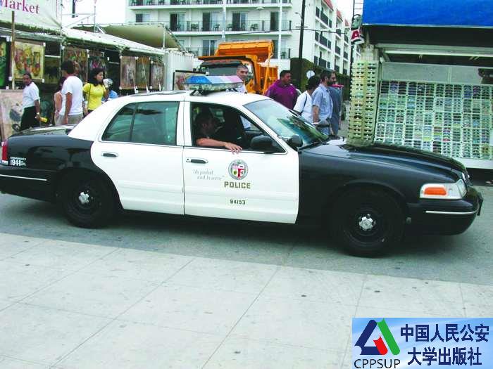 洛城警署警车